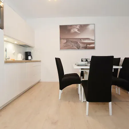 Apartament Laguna Polanki Park - Basen Kryty Apartment *